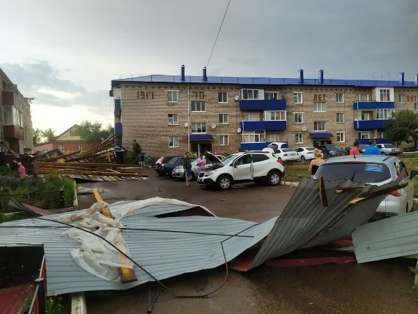 В Чекмагушевском районе пронёсся сильнейший ураган