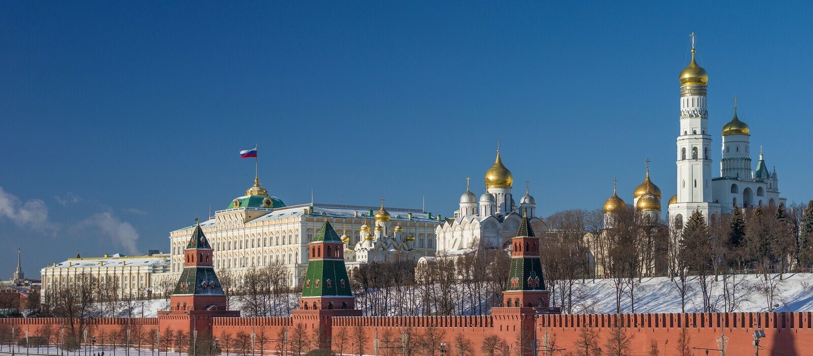 Путин дал поручения по подготовке кадров для российской экономики