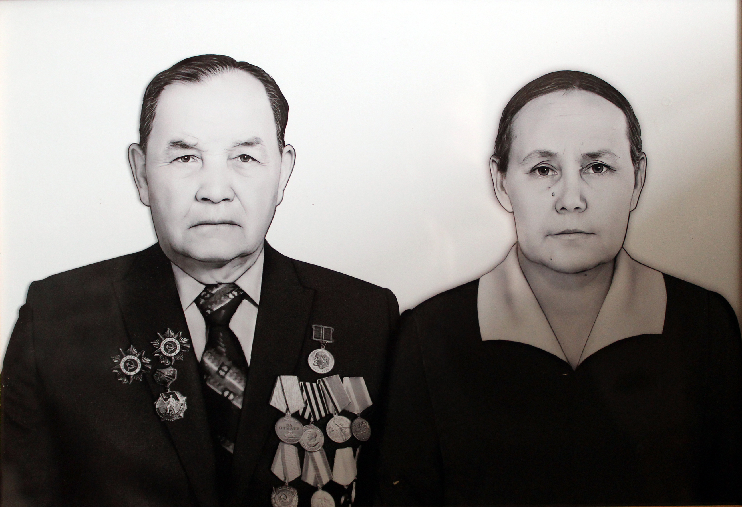 Родители Миннигали и Гульшамса Юлдашевы
