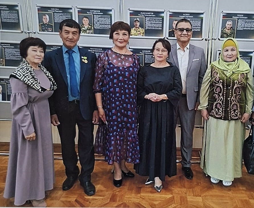 Бөрйән районында тыуып үҫкән яҙыусылар менән. 2025 й.