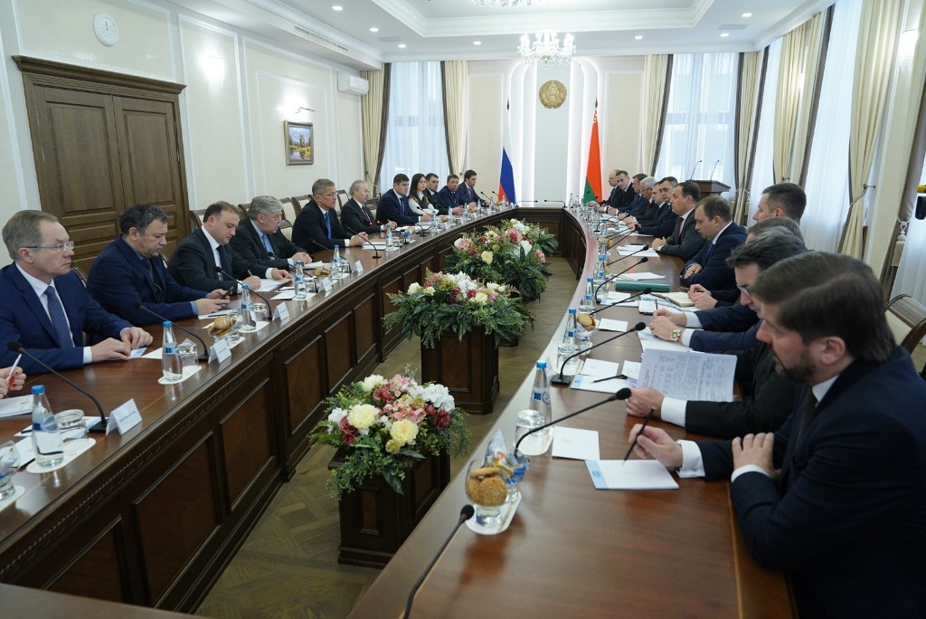 Состоялась рабочая встреча Радия Хабирова и Премьер-министра Беларуси Романа Головченко