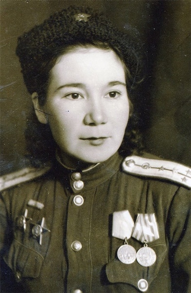 Капитан медслужбы Усманова.