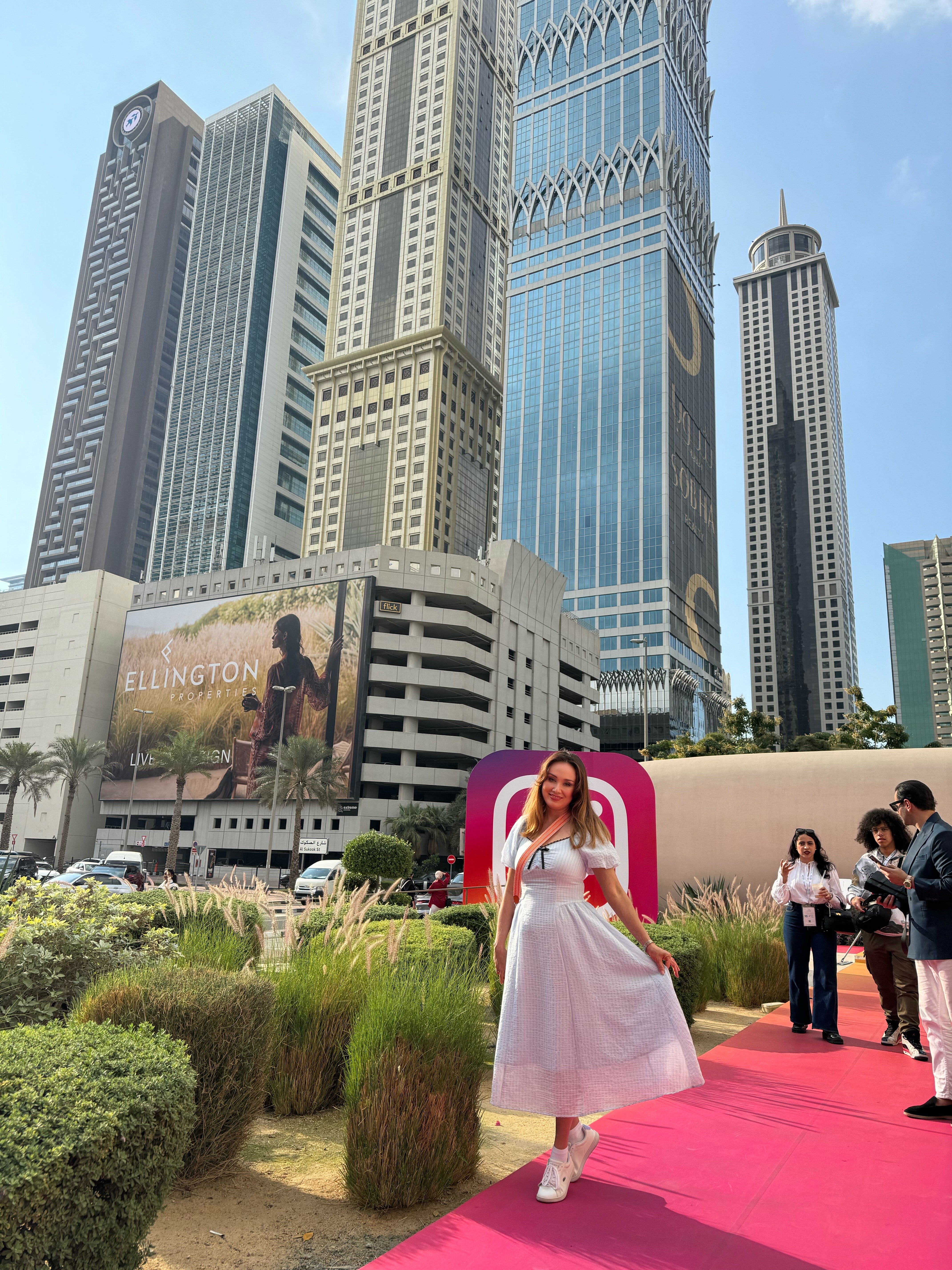 Сәйәхәттән матур тәьҫораттар ҡала.