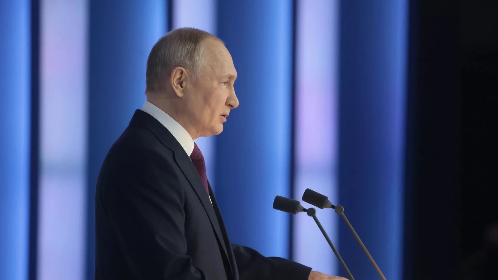 Путин: Россия приостанавливает свое участие в ДСНВ