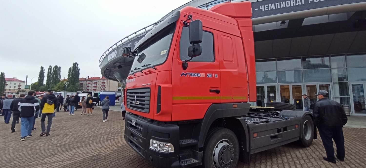 В Уфе проходит всероссийский конкурс водителей грузовиков