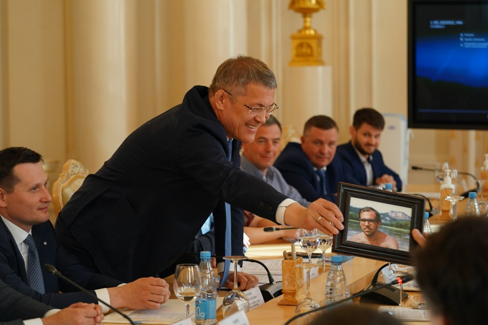 Радий Хабиров обсудил с главой МИД РФ будущее Комплекса гребного слалома в Уфе