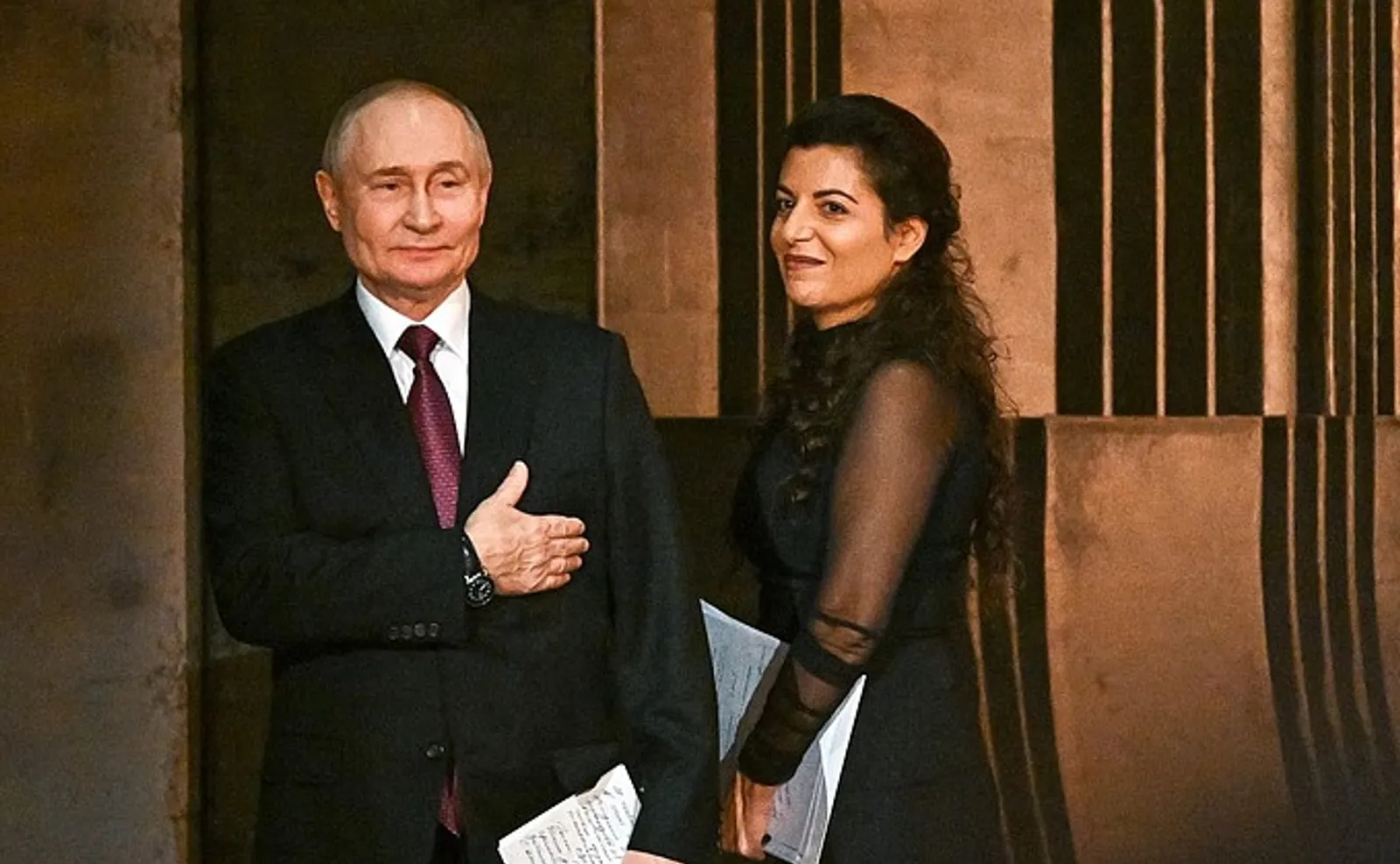 Путин выступил на 20-летии телеканала RT