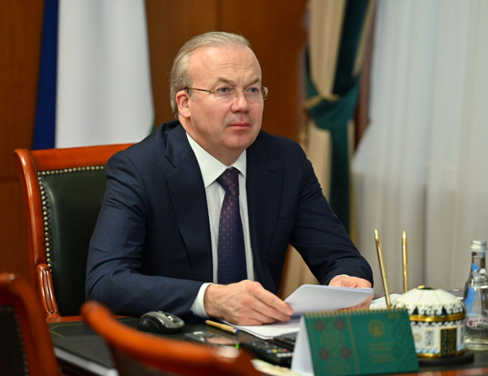 В Правительстве Башкортостана обсудили меры по повышению заработной платы работникам ЖКХ Уфы