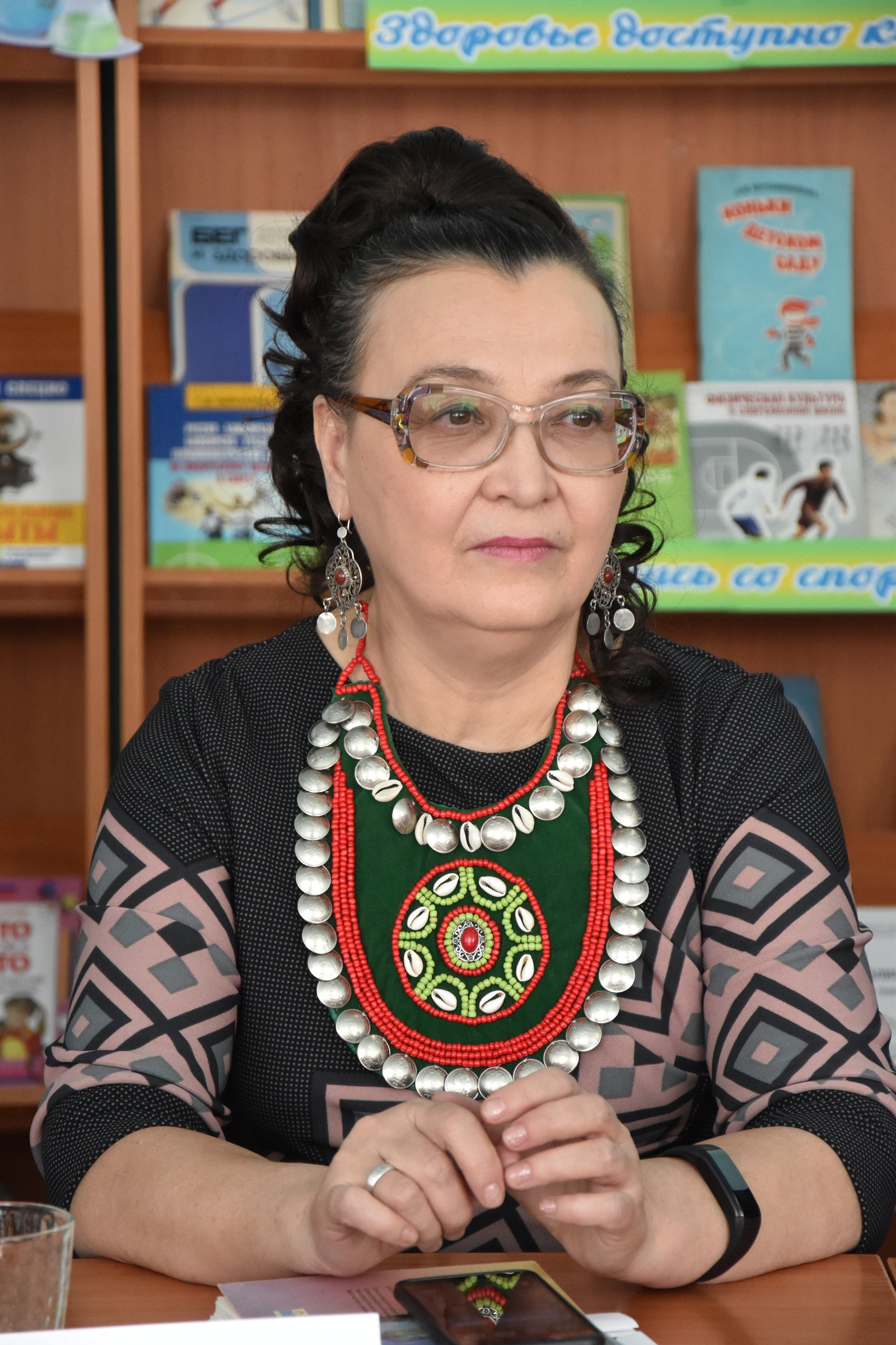 Лилиә Һаҡмар.