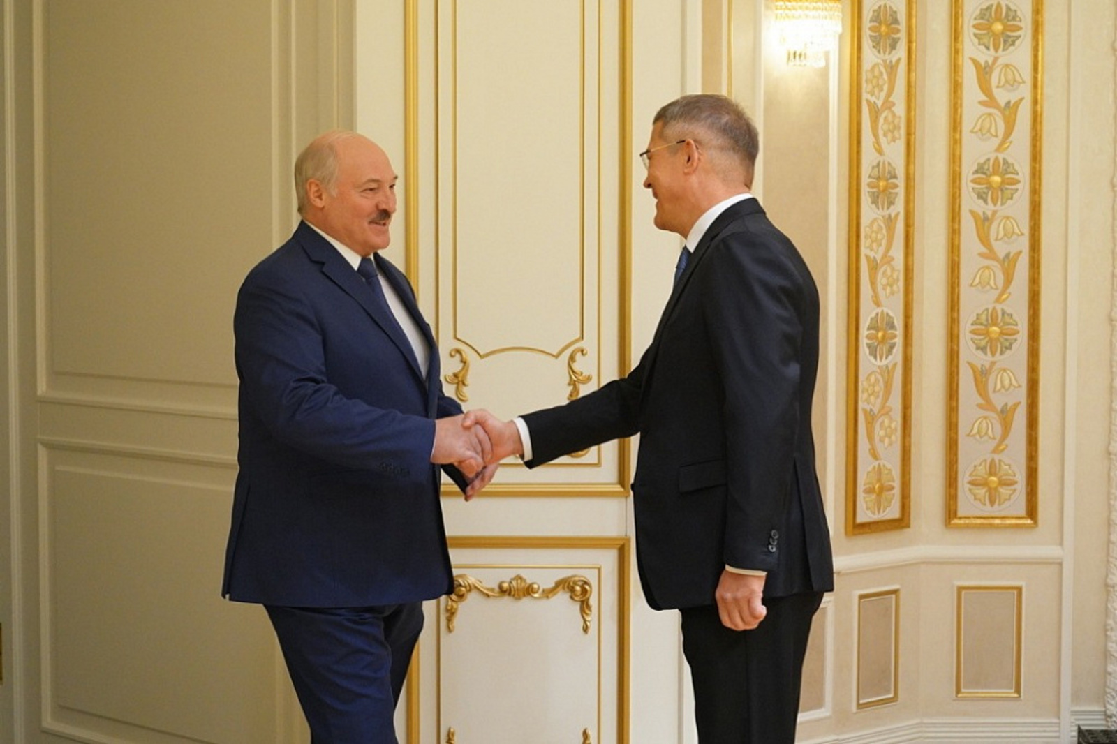 Состоялась рабочая встреча Радия Хабирова с Президентом Республики Беларусь Александром Лукашенко