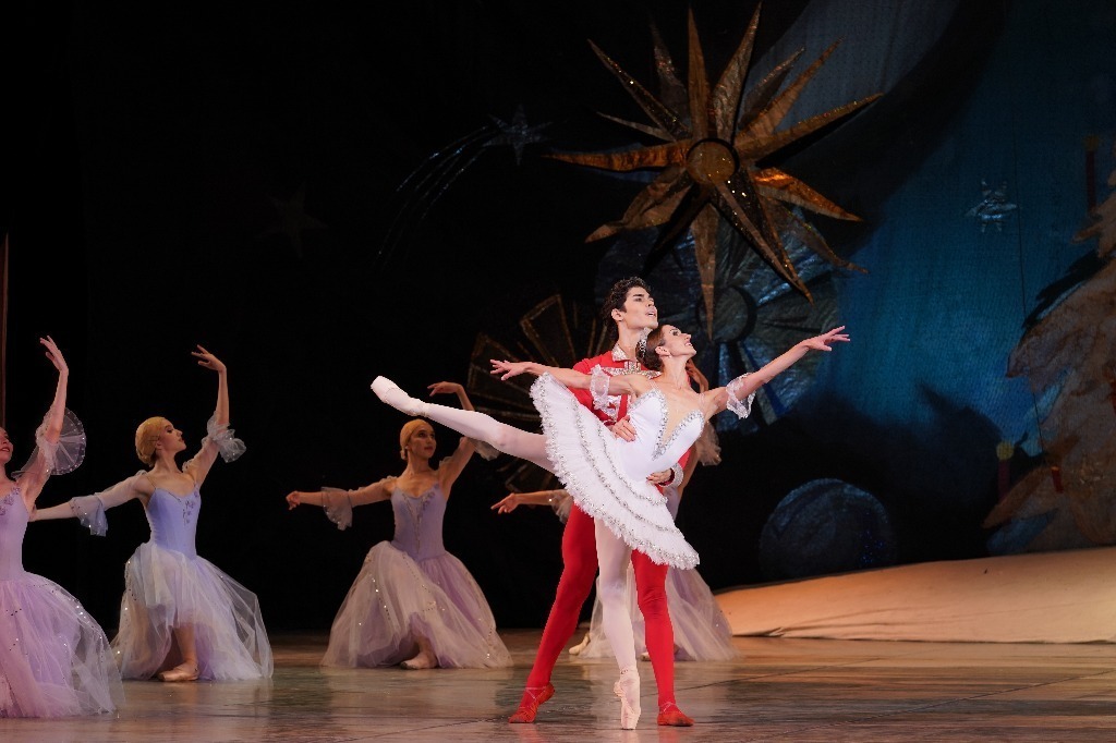 Радий Хабиров пожелал коллективу Башкирского театра оперы и балета творческих успехов