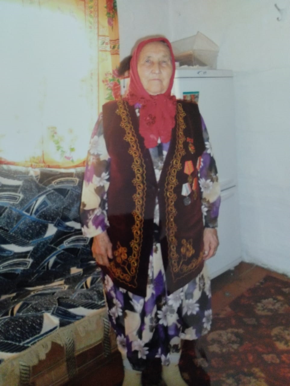 Сафура Носратулла ҡыҙы Ғә­битова (хәҙер Ғәлимова).