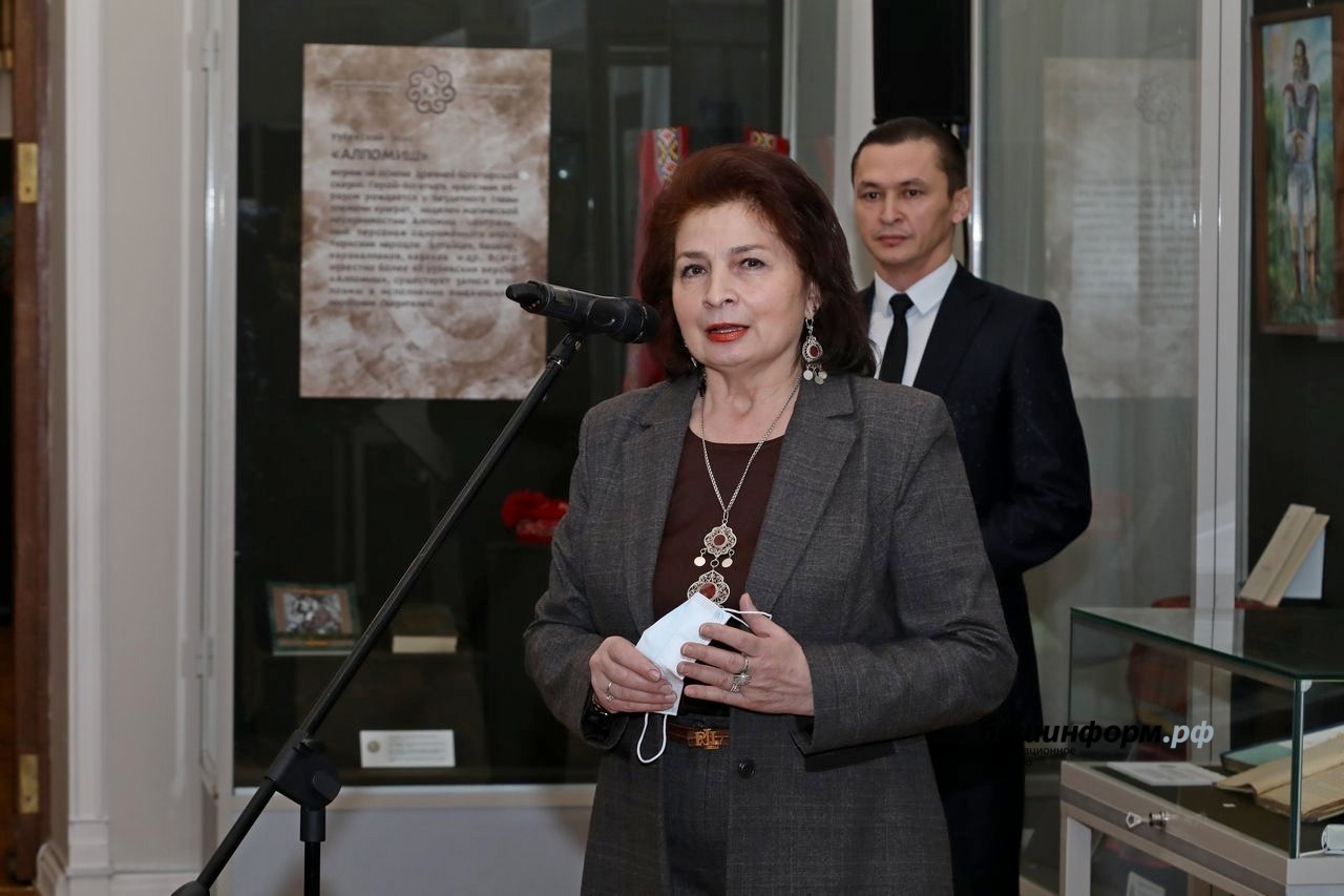 В Уфе открылась уникальная выставка «Эпическое наследие народов Евразии»