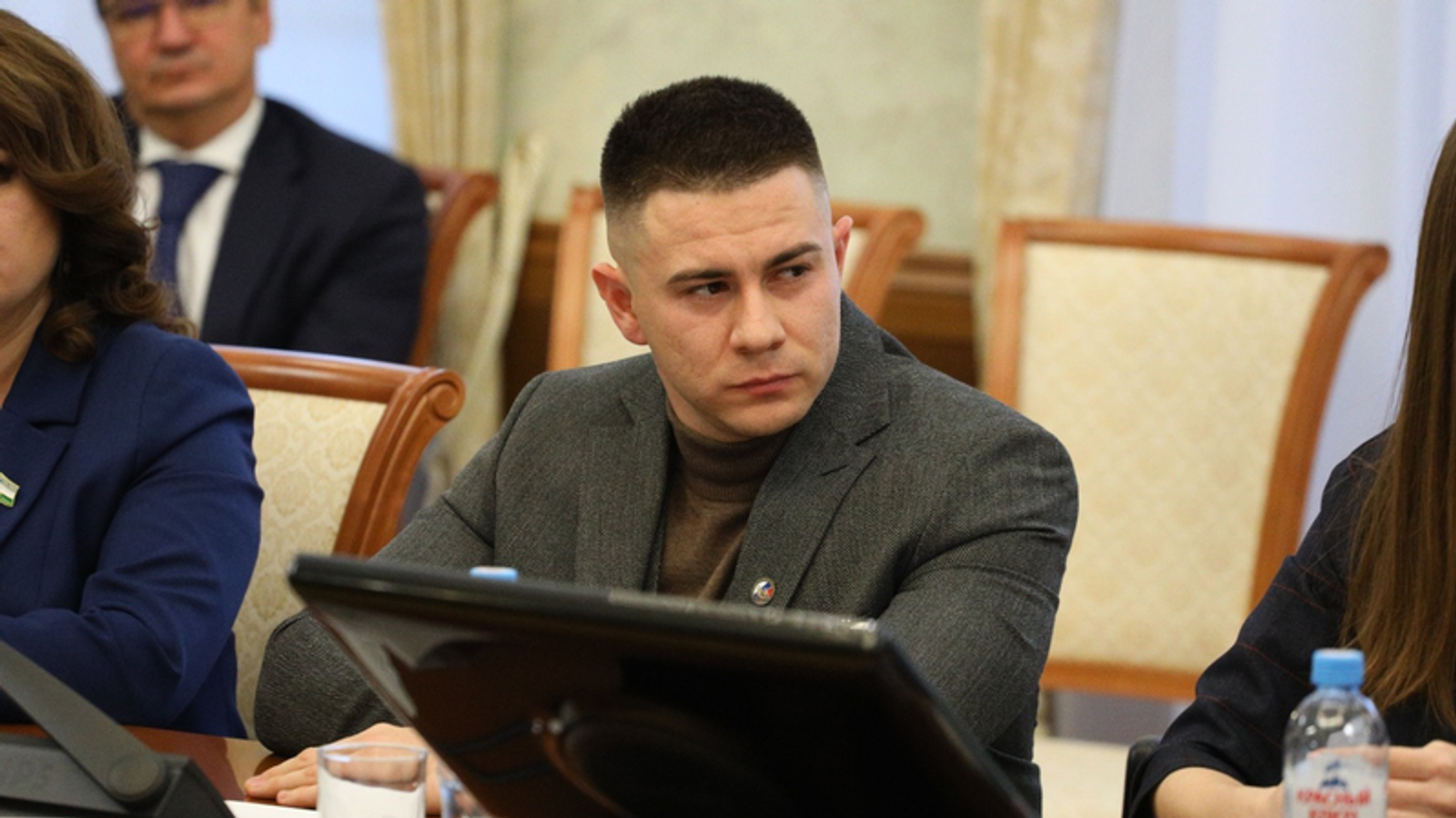 Владимир Путин включил Рустама Набиева в состав ОП РФ