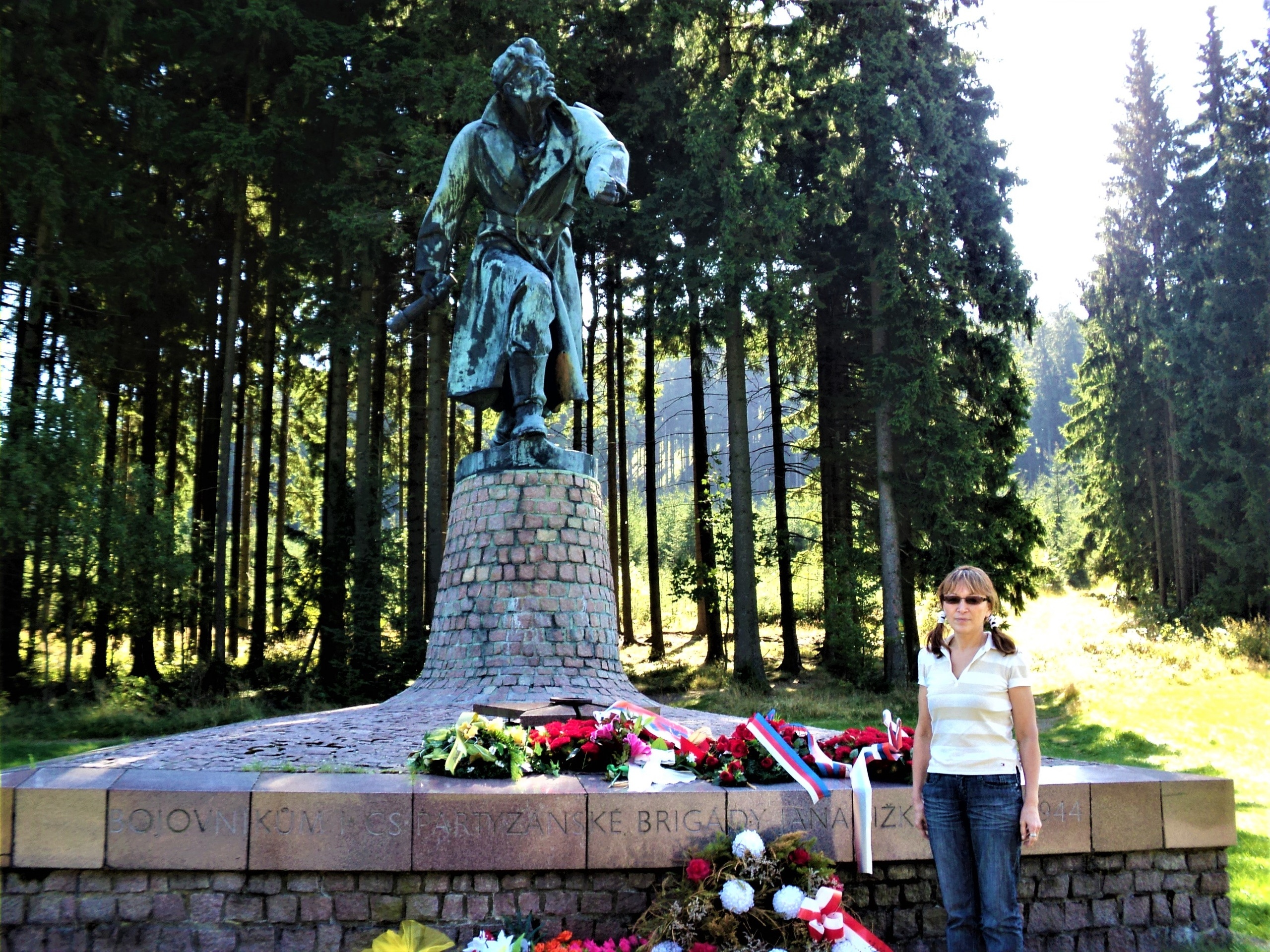 Лидер чехословацких партизан   (К 105-летию со дня рождения Даяна Мурзина)