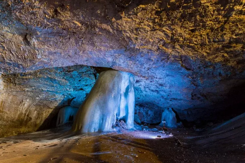 Почему посетить Аскынскую пещеру можно только в определённое время?