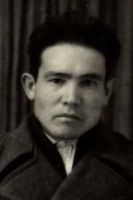 Акрам Валиев – выпускник Самаркандского пединститута. 1941 год.