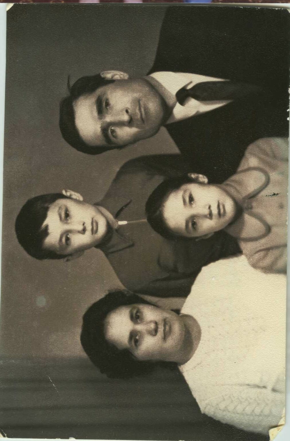 С супругой и детьми. 1974 г.