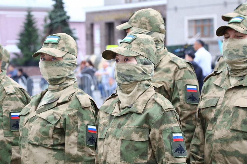 В Уфе проводили на боевое слаживание новые подразделения мотострелкового полка «Башкортостан»