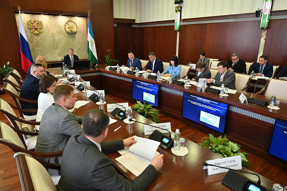 В Башкортостане рассмотрели вопрос индексации межотраслевых соотношений и размеров тарифных ставок рабочих